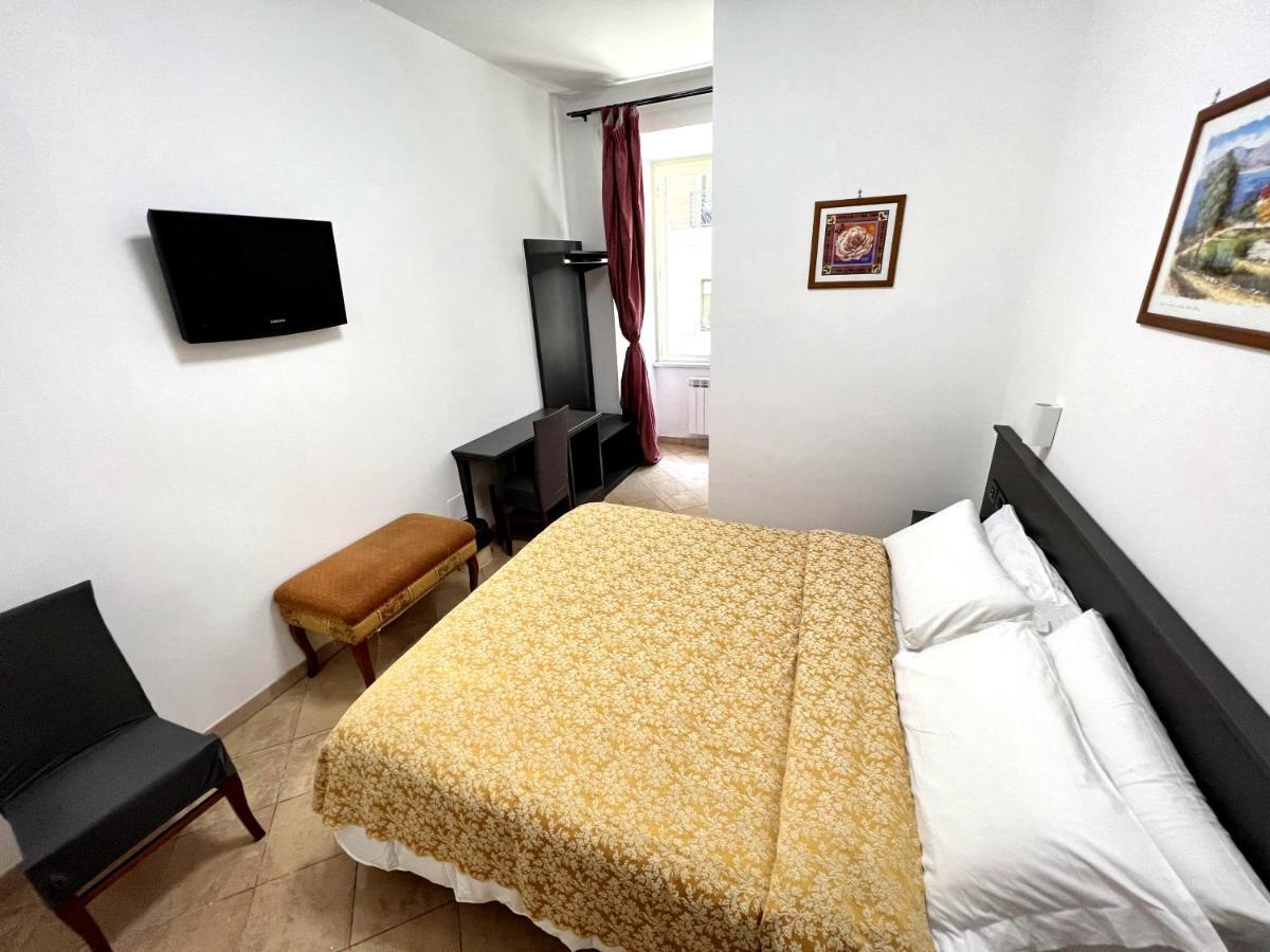 Hotel Domus Termini Rome Bagian luar foto