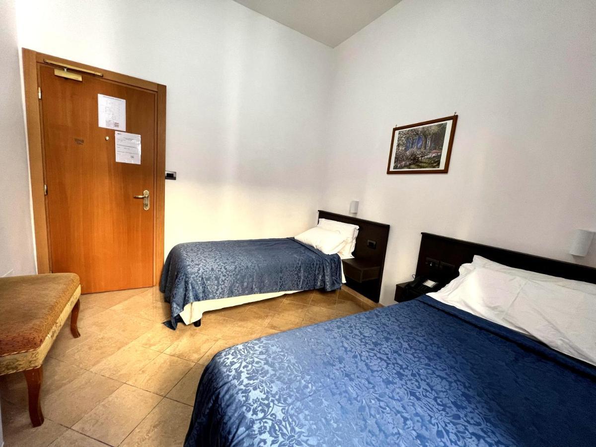 Hotel Domus Termini Rome Bagian luar foto