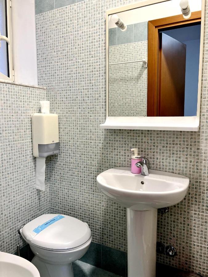 Hotel Domus Termini Rome Bagian luar foto