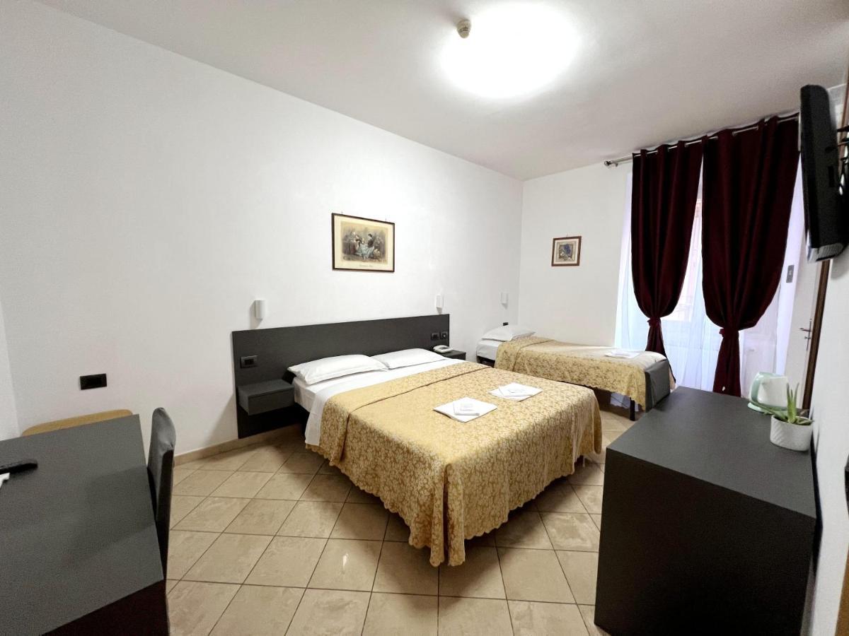 Hotel Domus Termini Rome Bagian luar foto