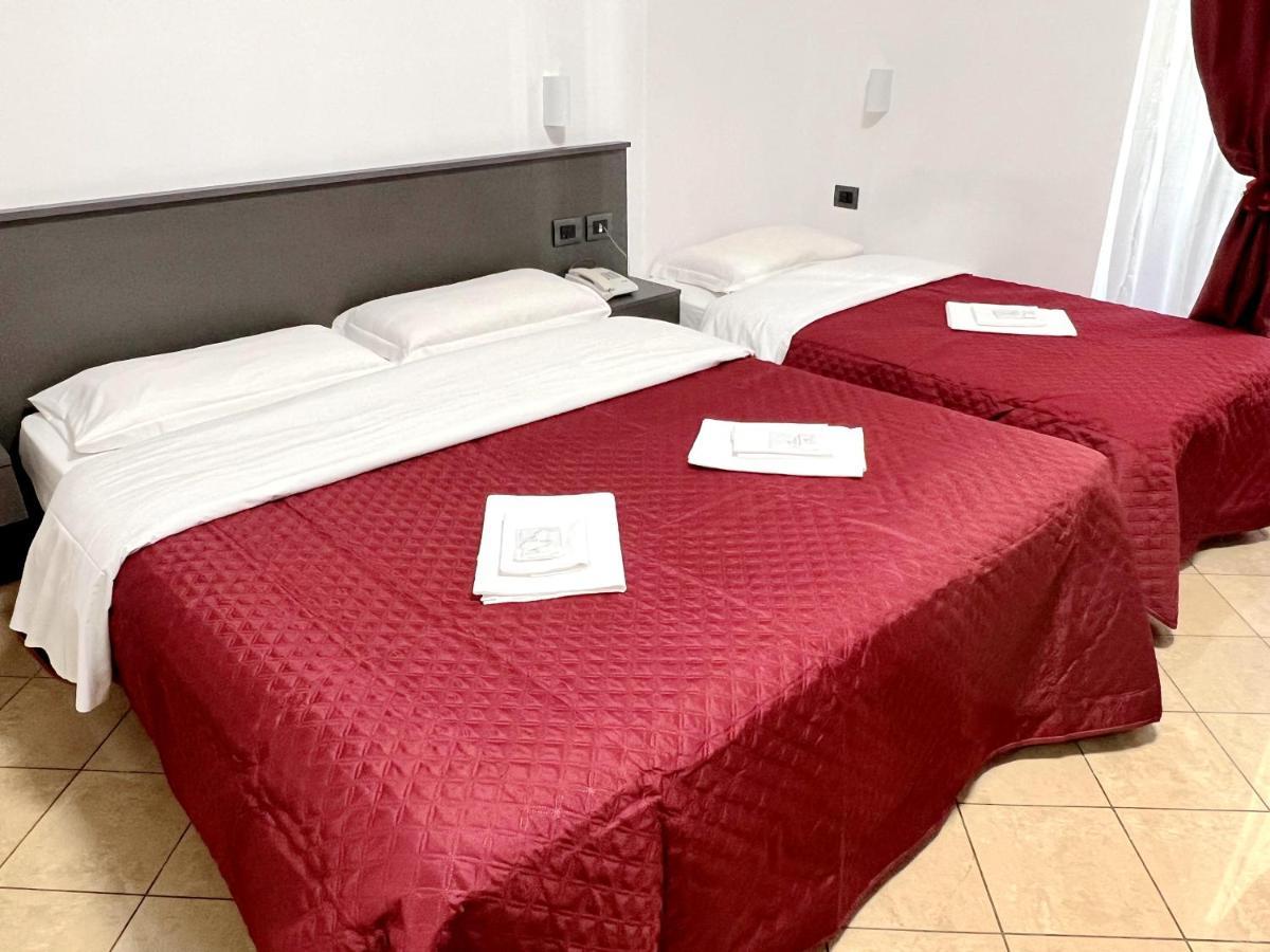 Hotel Domus Termini Rome Bagian luar foto