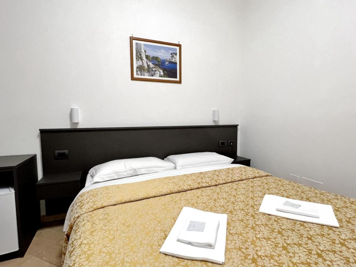 Hotel Domus Termini Rome Bagian luar foto