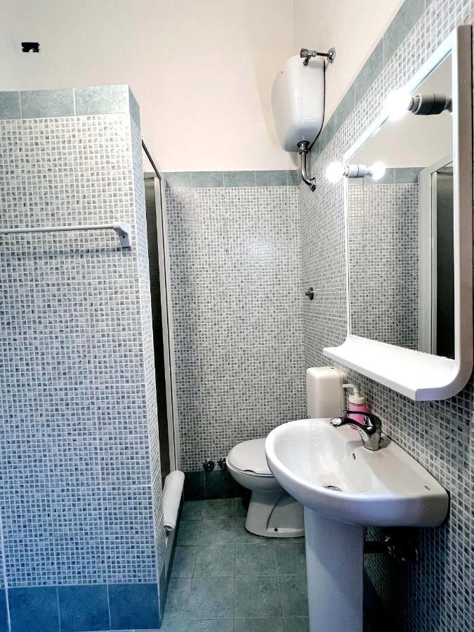 Hotel Domus Termini Rome Bagian luar foto